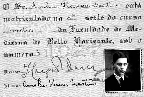 Carteira de identidade estudantil do aluno Am&iacute;lcar Vianna Martins (1927)